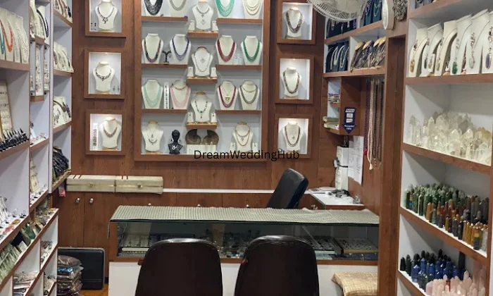 Same  same but different